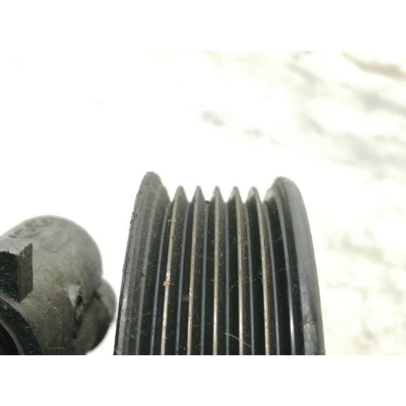 Recambio de bomba direccion para kia carens 2.0 crdi lx monovolumen referencia OEM IAM 0K2KC32600  