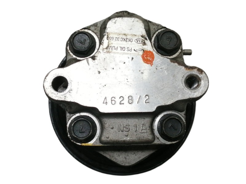 Recambio de bomba direccion para kia carens 2.0 crdi lx monovolumen referencia OEM IAM 0K2KC32600  
