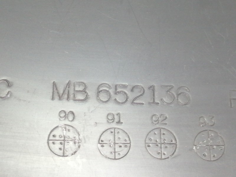 Recambio de guantera para mitsubishi montero (v20/v40) 2.5 turbodiesel referencia OEM IAM MB652136  