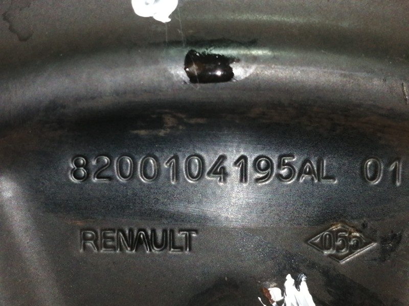 Recambio de mangueta delantera izquierda para renault kangoo 4x4 authentique (kc0s/v) referencia OEM IAM 8200104195AL  