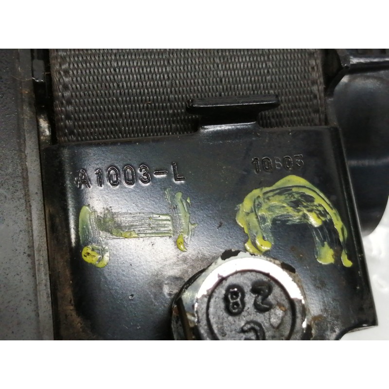 Recambio de cinturon seguridad trasero central para chevrolet captiva 2.0 vcdi lt referencia OEM IAM 10B02  