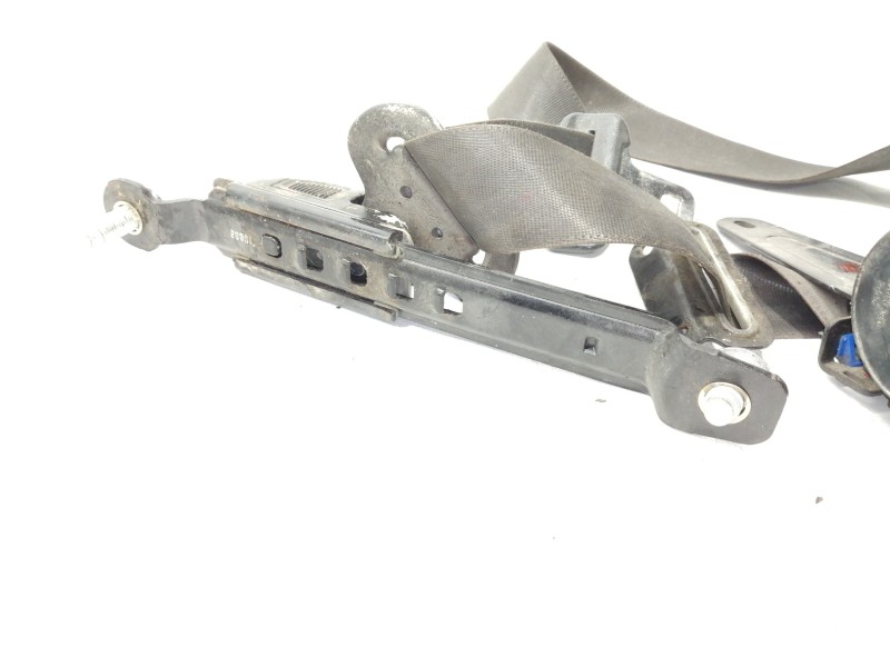 Recambio de cinturon seguridad delantero derecho para chevrolet captiva 2.0 vcdi lt referencia OEM IAM A2002R  
