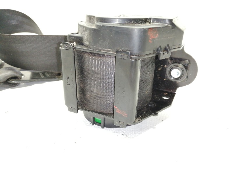 Recambio de cinturon seguridad trasero derecho para chevrolet captiva 2.0 vcdi lt referencia OEM IAM A1004R  