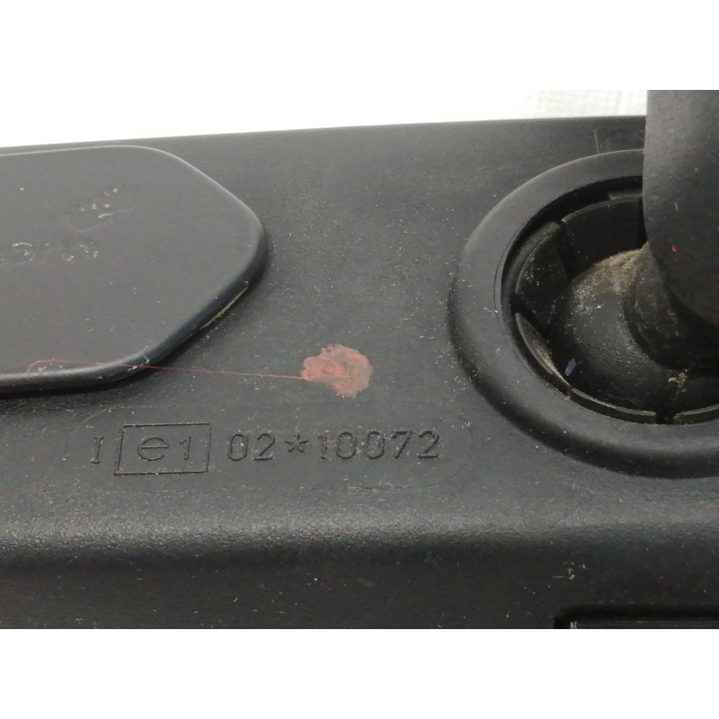 Recambio de espejo interior para chevrolet captiva 2.0 vcdi lt referencia OEM IAM 006199  