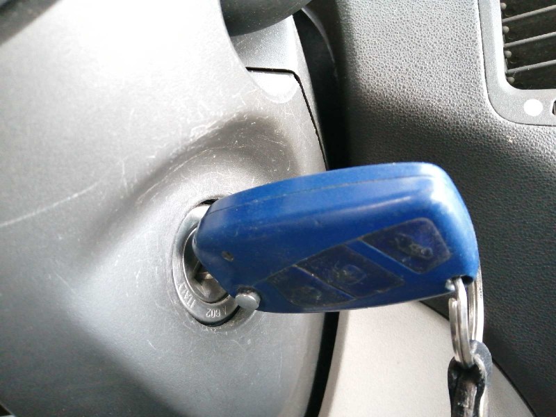 Recambio de conmutador de arranque para fiat idea (135) 1.4 16v active (i+a) referencia OEM IAM 61001500 00467601520B365 