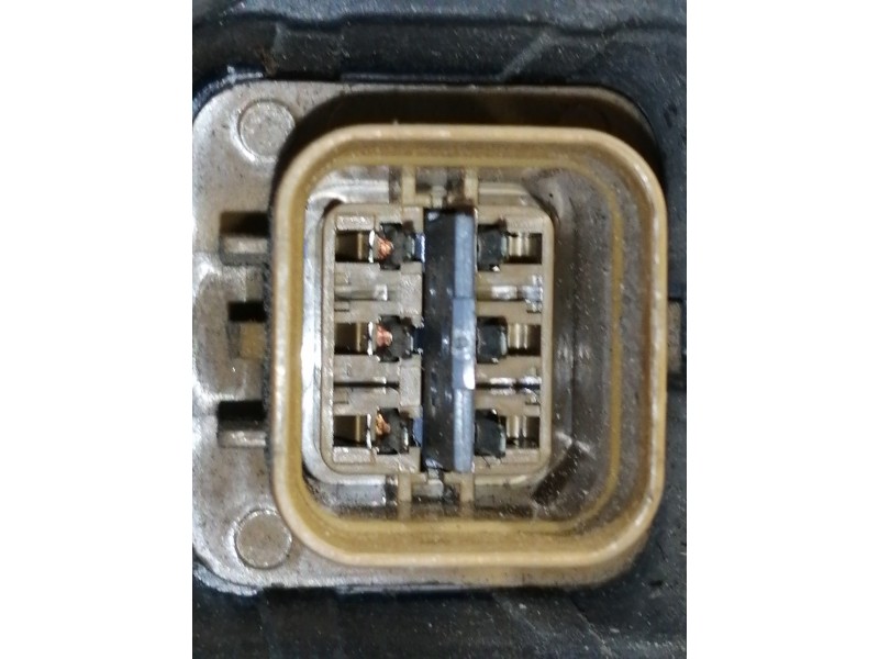 Recambio de faro izquierdo para chevrolet captiva 2.0 vcdi lt referencia OEM IAM   PARA PULIR