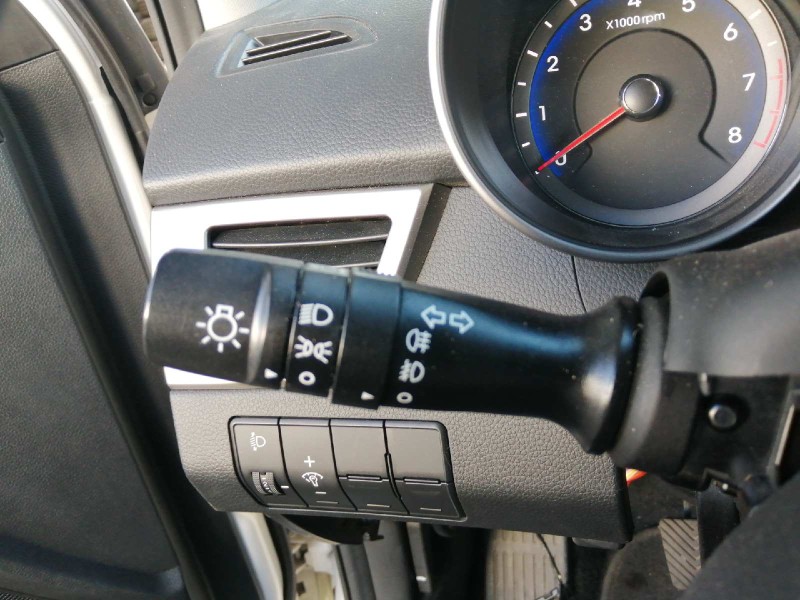 Recambio de maneta interior delantera derecha para hyundai i30 (gd) style referencia OEM IAM 82623GD000  