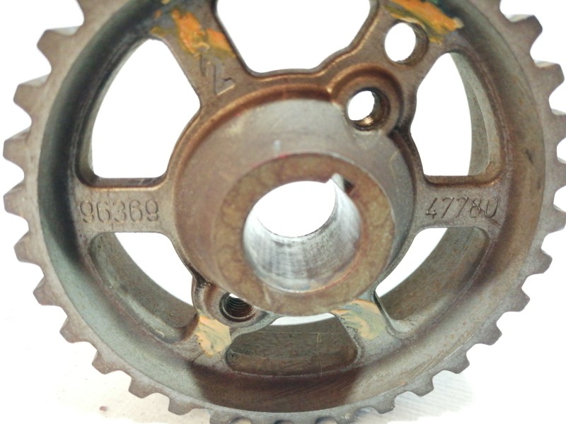 Recambio de polea bomba inyectora para peugeot expert kasten furg. acristaldo referencia OEM IAM 9636947780  