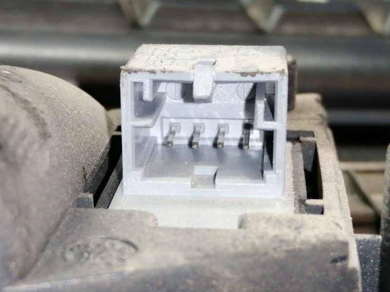 Recambio de mando elevalunas delantero derecho para seat ibiza (6l1) signo referencia OEM IAM 6L1837114B  