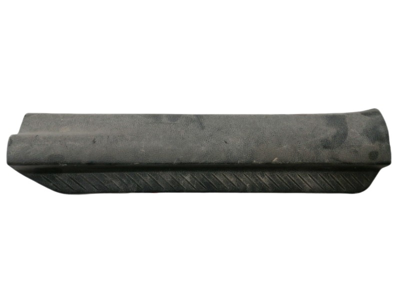 Recambio de moldura para mazda 2 berlina (dy) 1.2 active (55kw) referencia OEM IAM 3M71A13200A  