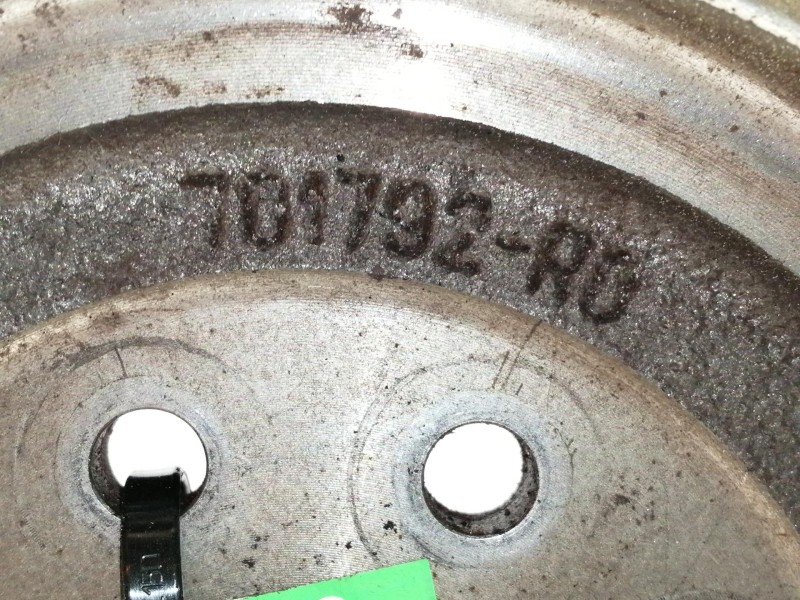 Recambio de volante motor para citroën c8 2.0 hdi x referencia OEM IAM 701792R0  