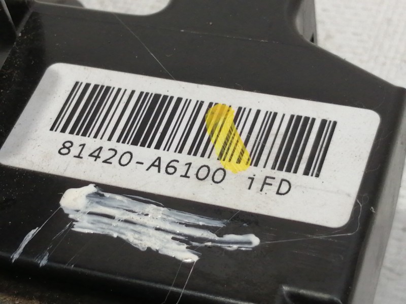 Recambio de cerradura puerta trasera derecha para hyundai i30 (gd) style referencia OEM IAM 8142A61001FD 8142A6100 