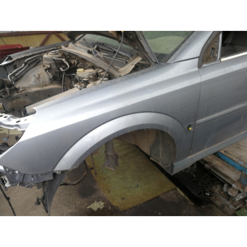 Recambio de aleta delantera izquierda para opel vectra c caravan elegance referencia OEM IAM   