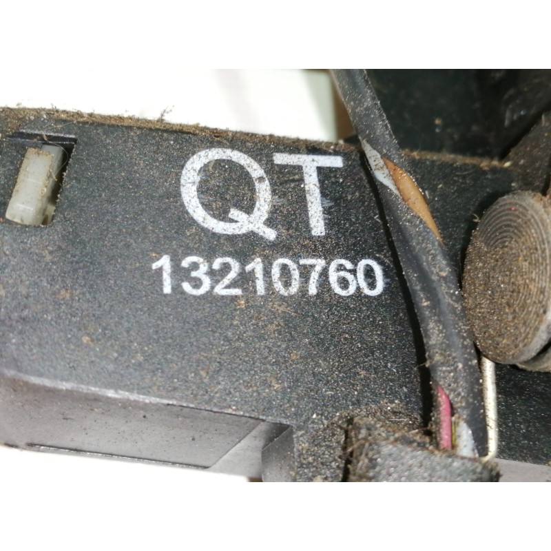 Recambio de cerradura puerta trasera izquierda para opel vectra c caravan elegance referencia OEM IAM 13210760  