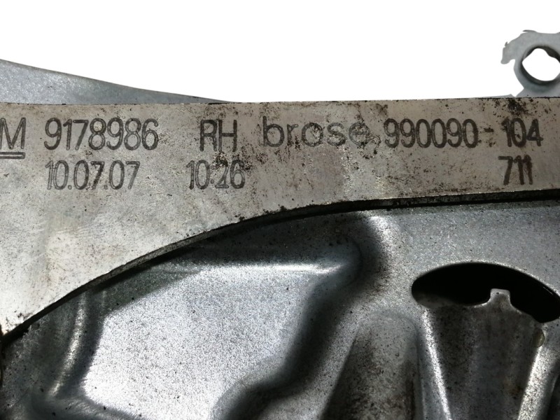 Recambio de elevalunas delantero derecho para opel vectra c caravan elegance referencia OEM IAM 990090104  