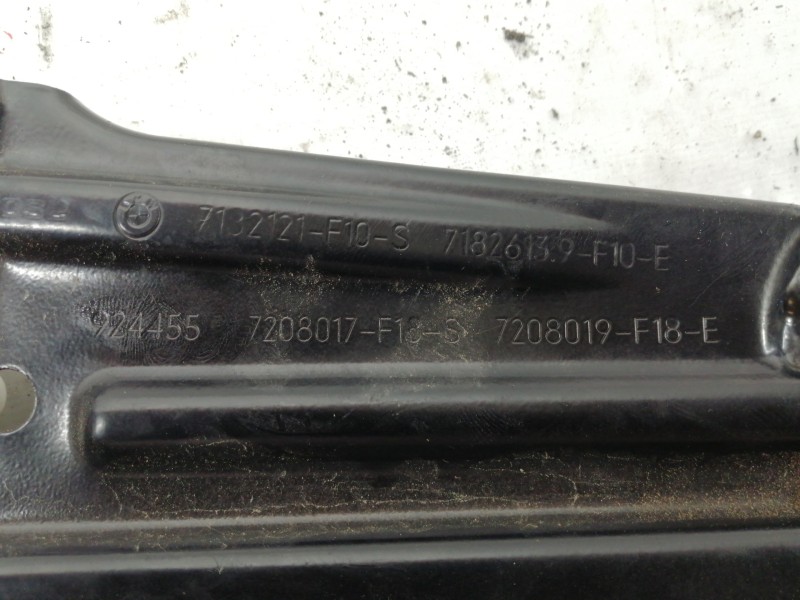 Recambio de elevalunas trasero izquierdo para bmw serie 5 lim. (f10) 530d xdrive referencia OEM IAM 7208019F18E  