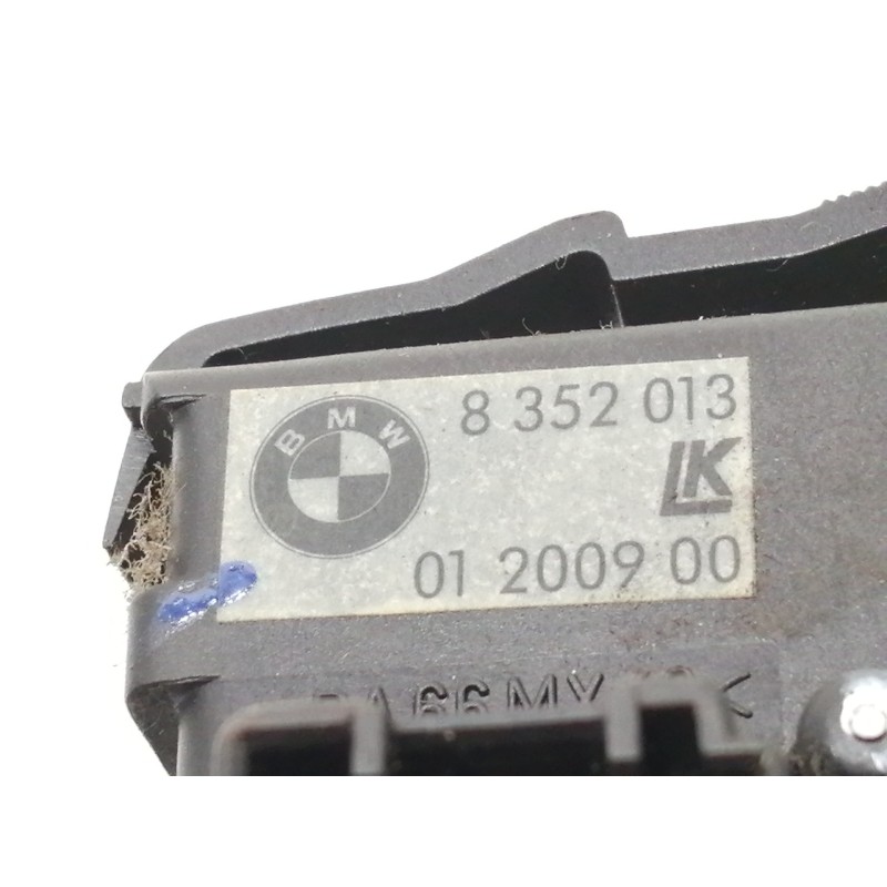 Recambio de mando limpia para bmw serie 7 (e38) 740i referencia OEM IAM 8352013 01200900 