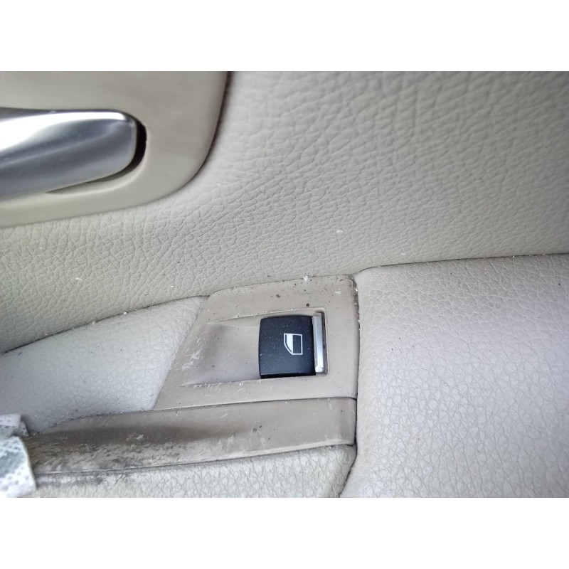 Recambio de mando elevalunas delantero derecho para bmw serie 5 lim. (f10) 530d xdrive referencia OEM IAM 924194901  