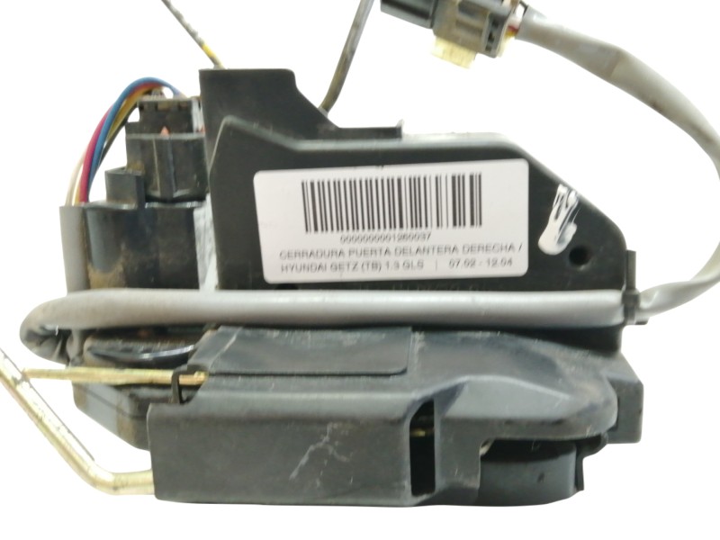 Recambio de cerradura puerta delantera derecha para hyundai getz (tb) 1.3 gls referencia OEM IAM   
