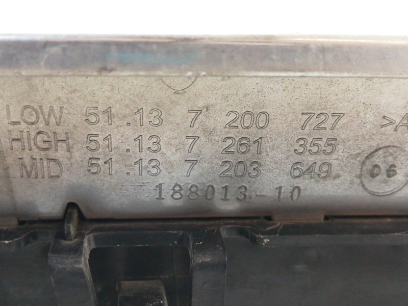 Recambio de rejilla delantera para bmw serie 5 lim. (f10) 530d xdrive referencia OEM IAM 51137203649 51137261355 51137200727