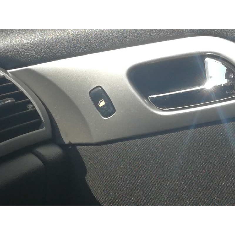 Recambio de mando elevalunas delantero derecho para peugeot 407 st sport referencia OEM IAM 96360166XT  