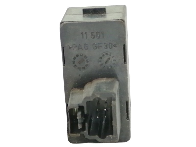 Recambio de mando elevalunas delantero derecho para peugeot 407 st sport referencia OEM IAM 96360166XT  