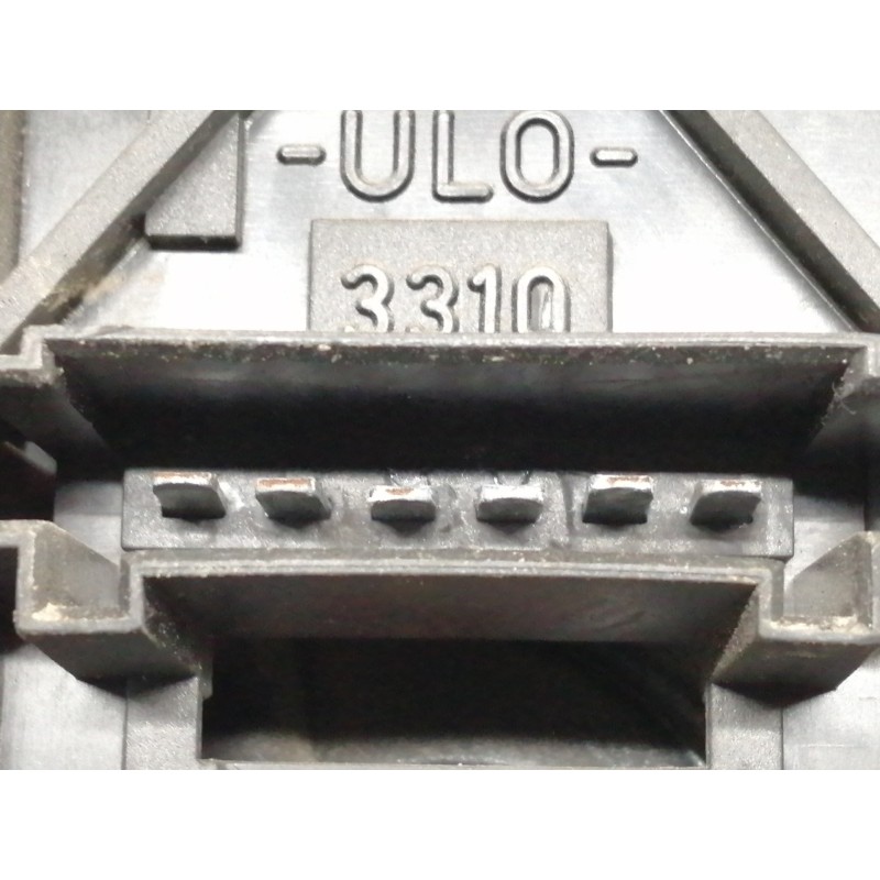 Recambio de piloto trasero derecho para mercedes-benz clase a (w168) 1.4 cat referencia OEM IAM 1688200264R  