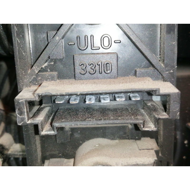 Recambio de piloto trasero derecho para mercedes-benz clase a (w168) 1.4 cat referencia OEM IAM 1688200264R  