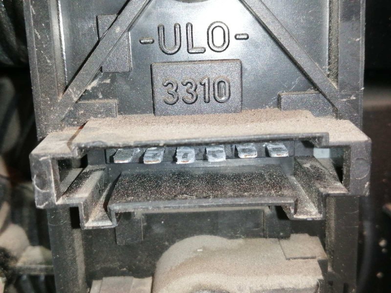 Recambio de piloto trasero derecho para mercedes-benz clase a (w168) 1.4 cat referencia OEM IAM 1688200264R  