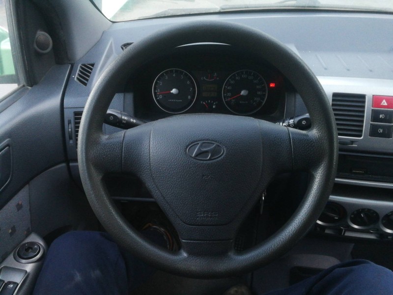 Recambio de volante para hyundai getz (tb) 1.3 gls referencia OEM IAM 561001C500  