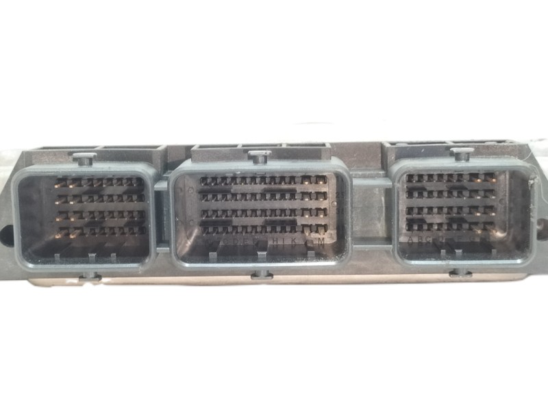 Recambio de centralita motor uce para peugeot 407 st sport referencia OEM IAM 0281012984  