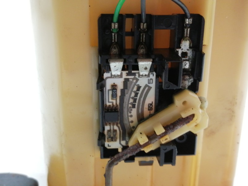 Recambio de aforador para hyundai trajet (fo) 2.0 crdi gls referencia OEM IAM 0830008  