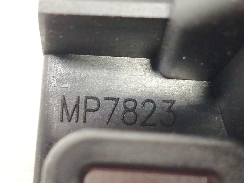 Recambio de maneta interior trasera derecha para citroën c3 feel referencia OEM IAM 9825130577  