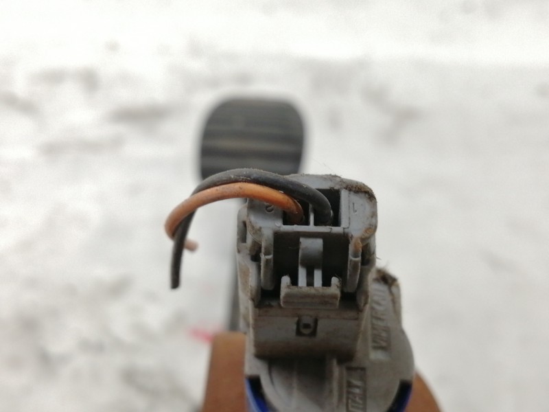 Recambio de pedal freno para renault clio iii confort dynamique referencia OEM IAM   