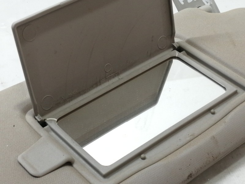 Recambio de parasol derecho para citroën c3 feel referencia OEM IAM   