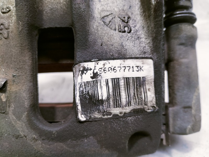 Recambio de pinza freno delantera derecha para citroën c3 feel referencia OEM IAM Y01132 S60677713K 0204 0204Y01132 