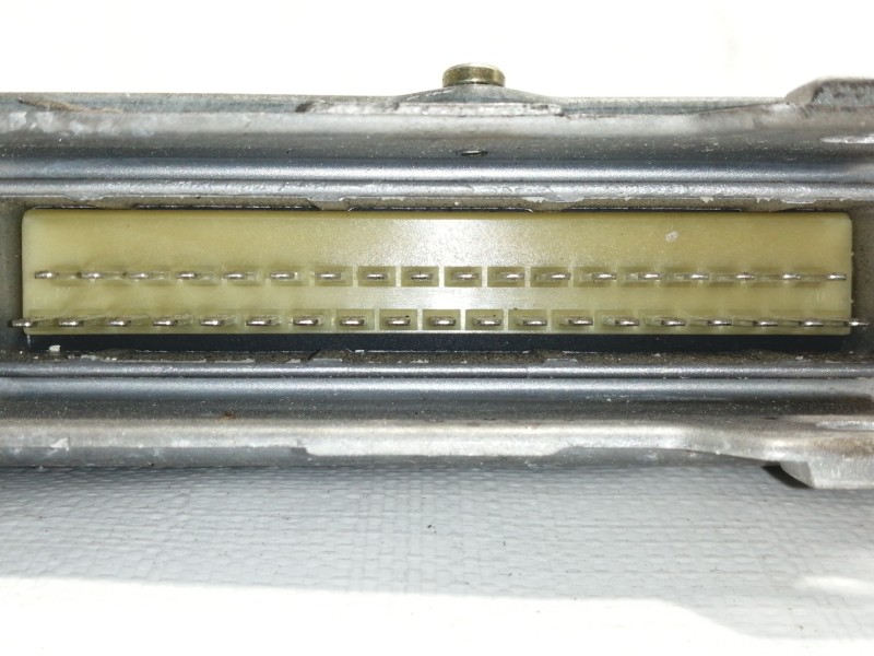 Recambio de centralita motor uce para peugeot 106 (s1) kid referencia OEM IAM 0261200780  