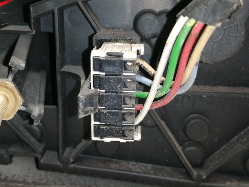 Recambio de piloto trasero izquierdo para peugeot 106 (s1) kid referencia OEM IAM   