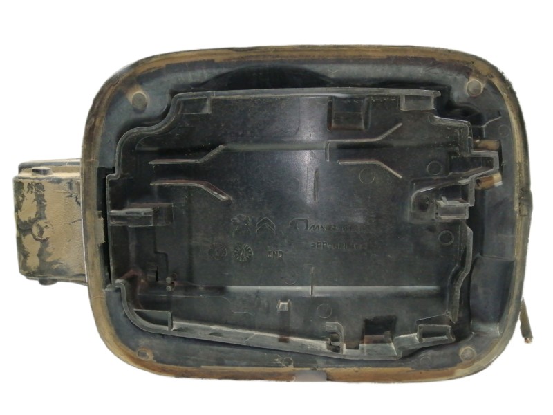 Recambio de tapa exterior combustible para citroën c3 feel referencia OEM IAM 9812916680 9812083080 9812916780