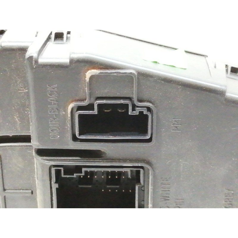 Recambio de centralita motor uce para renault scenic ii grand expression referencia OEM IAM 8200766462 8200125077 S118539002E