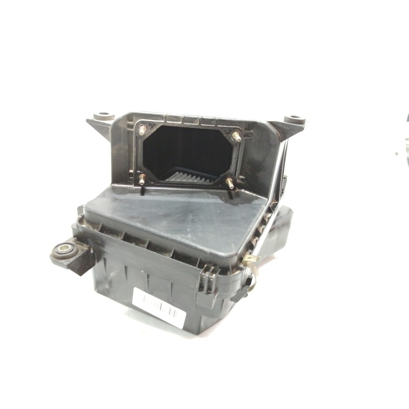 Recambio de filtro aire para mitsubishi space wagon (n80/n90) 2,4 glx referencia OEM IAM 1140009930  