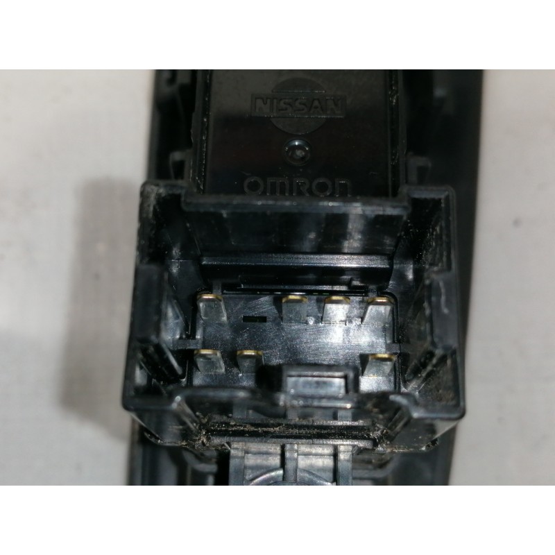 Recambio de mando elevalunas trasero izquierdo para nissan primera berlina (p12) acenta referencia OEM IAM 82961AV760  