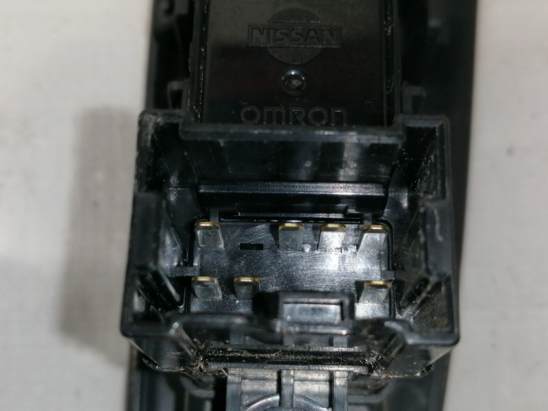 Recambio de mando elevalunas trasero izquierdo para nissan primera berlina (p12) acenta referencia OEM IAM 82961AV760  