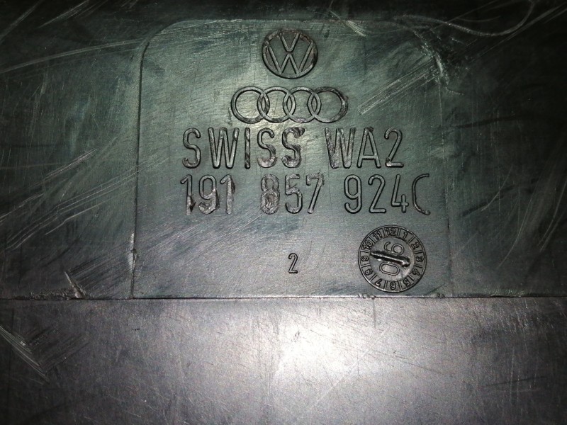 Recambio de guantera para volkswagen golf ii (191/193) cl referencia OEM IAM 191857924  