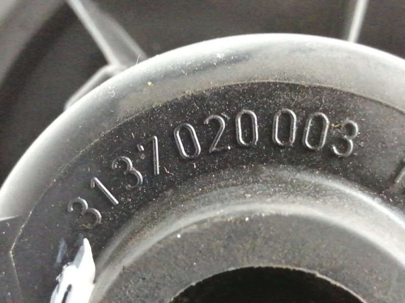 Recambio de motor calefaccion para volkswagen golf ii (191/193) cl referencia OEM IAM 3137020003  