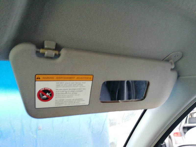 Recambio de parasol derecho para chevrolet kalos 1.2 se referencia OEM IAM   