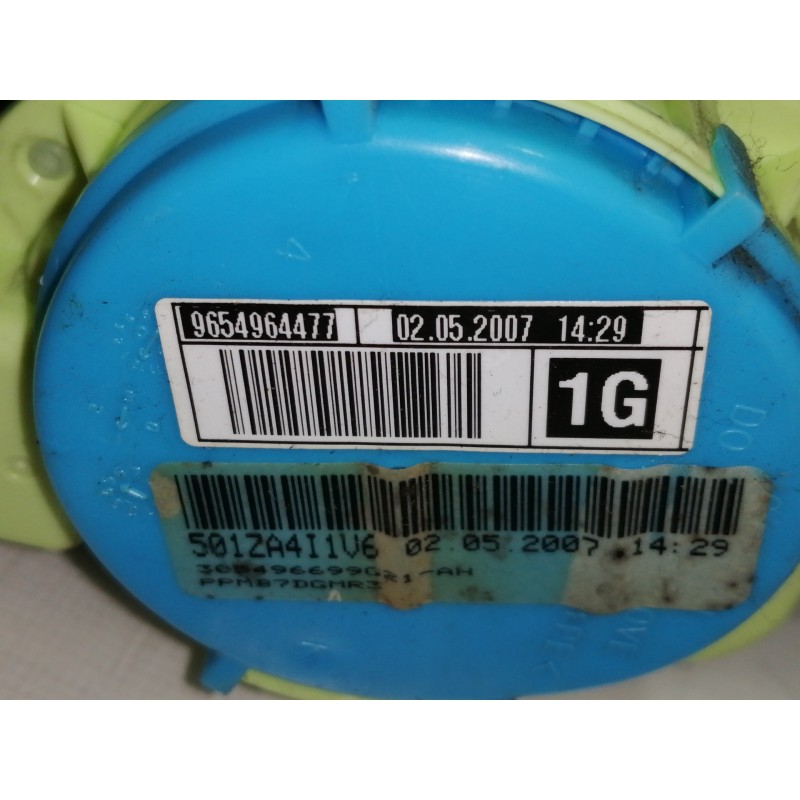 Recambio de cinturon seguridad delantero izquierdo para citroën c4 picasso sx referencia OEM IAM 9654964477  5 PUERTAS