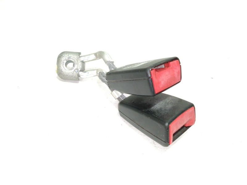 Recambio de enganche cinturon trasero izquierdo para volkswagen golf vi (5k1) advance referencia OEM IAM 1K857739M  