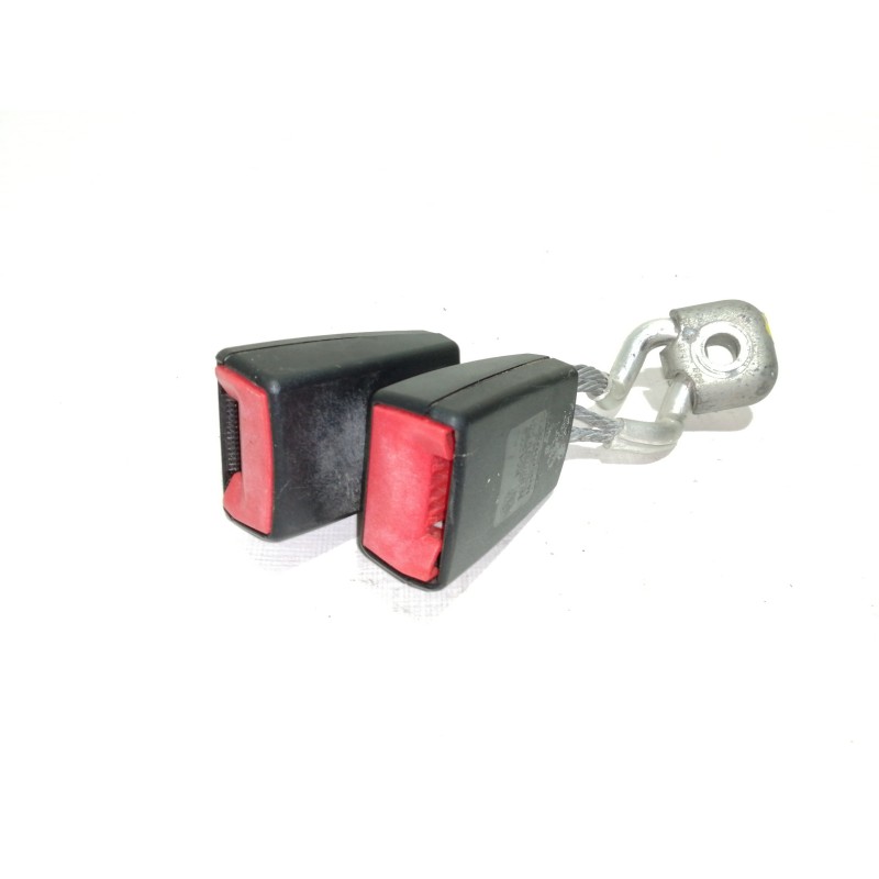Recambio de enganche cinturon trasero izquierdo para volkswagen golf vi (5k1) advance referencia OEM IAM 1K857739M  