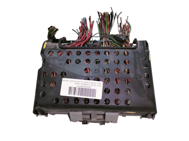 Recambio de caja reles / fusibles para opel astra g coupé 2.2 16v dti cat (y 22 dtr / l50) referencia OEM IAM 24412497 15344887 